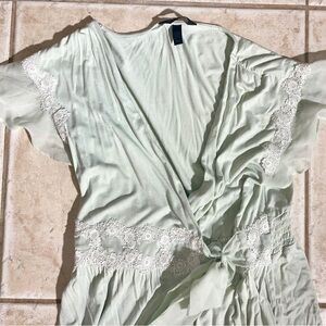Green Ruched V-Neck Sleeveless Robe